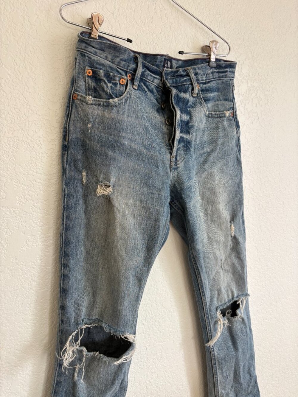 Gap Ripped Jeans - Picture 2 of 3